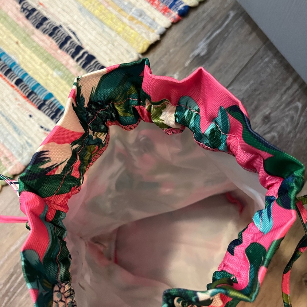 Vera Bradley Pink and Tan Tropical Tote - Picture 6 of 6